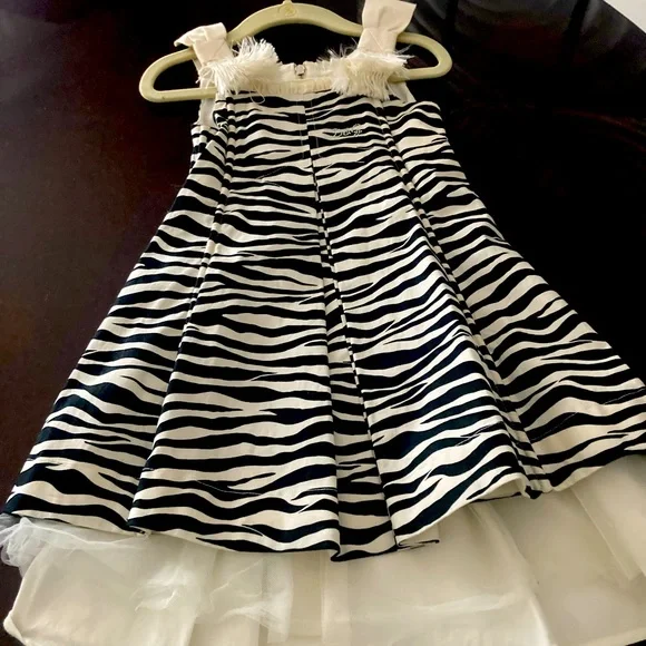Dolce & Gabbana | Dresses | Nwot Dolce Gabbana Girls Sz 3  display picture 1